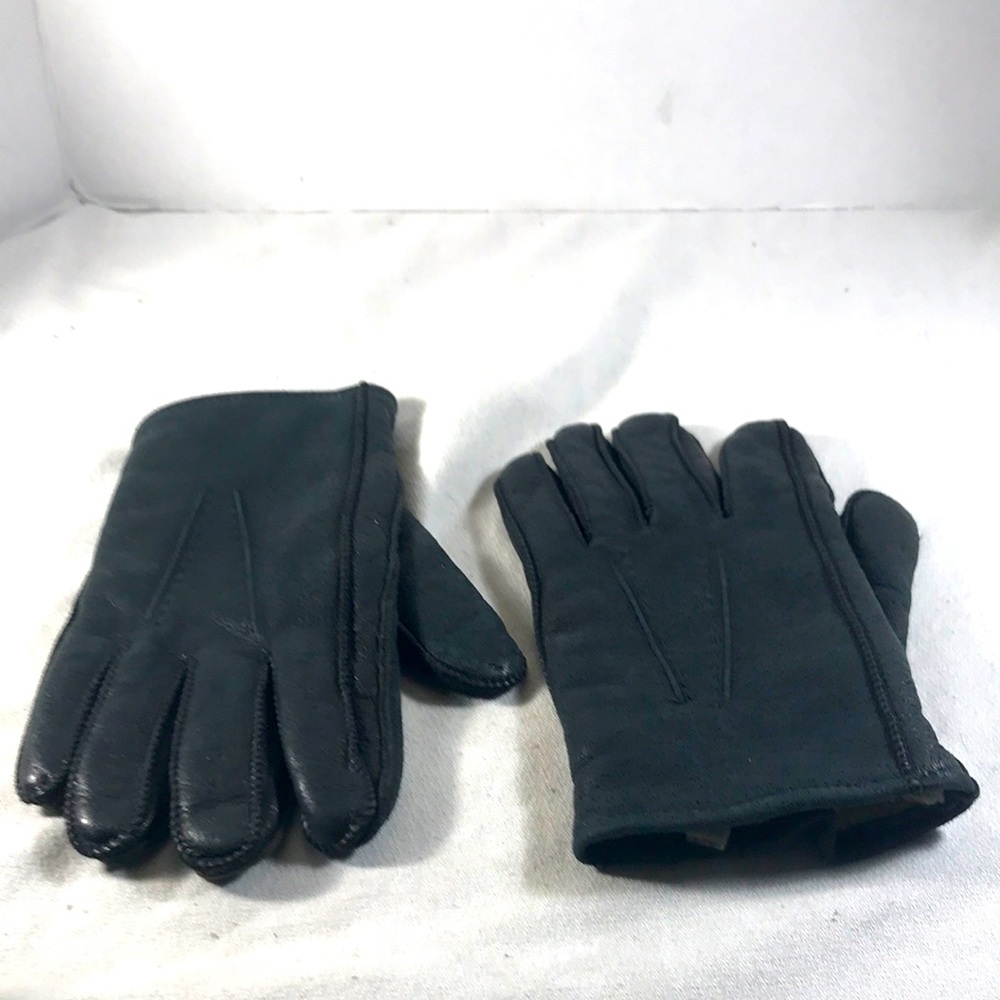 Vintage Men's Muted Black Fleece Lined Two Veined Soft Leather Gloves